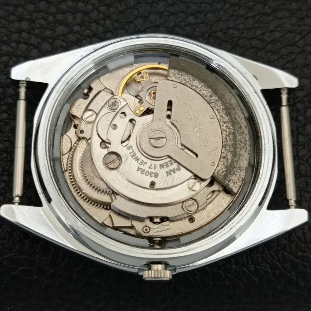Vintage 1981 FCB Seiko Automatic Mens Silver Watch W/daydate & FCB accents